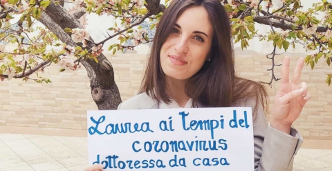 �Con i tacchi davanti al pc�: il racconto dei primi 8 laureati pugliesi in "smartworking"